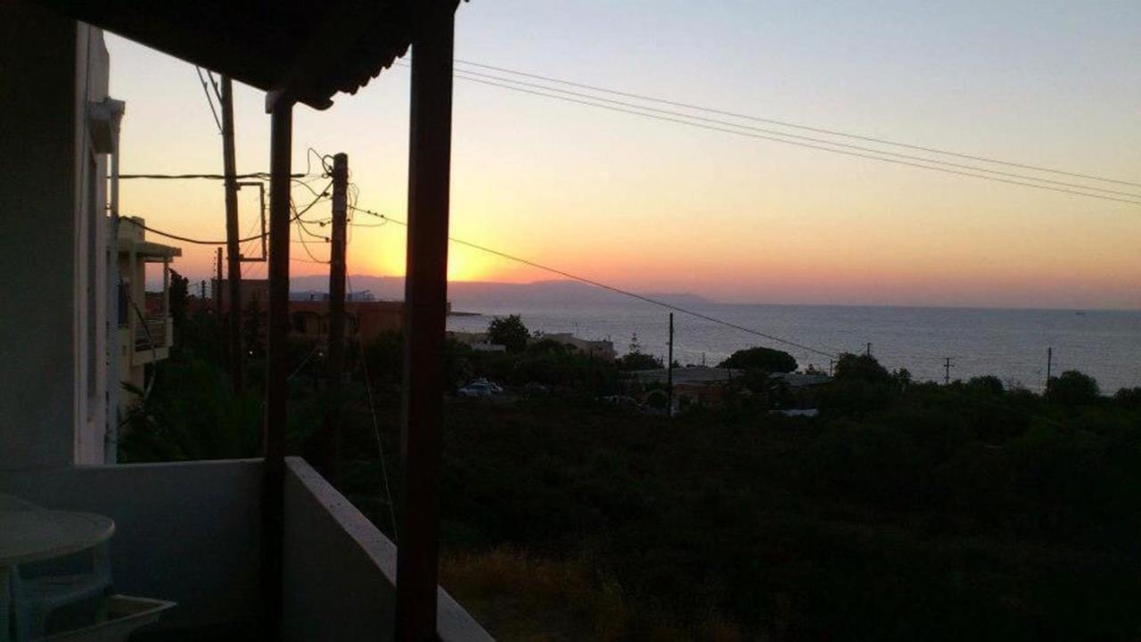 Sunrise Apartments Kalathász Kültér fotó
